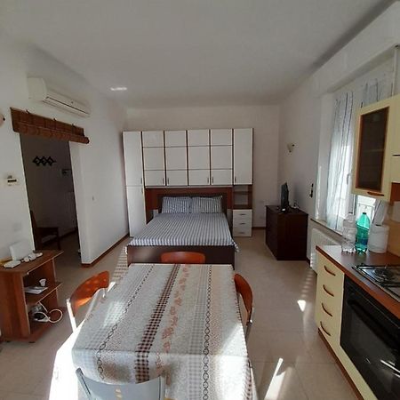 Apartamento Breve Ristoro Parma Exterior foto