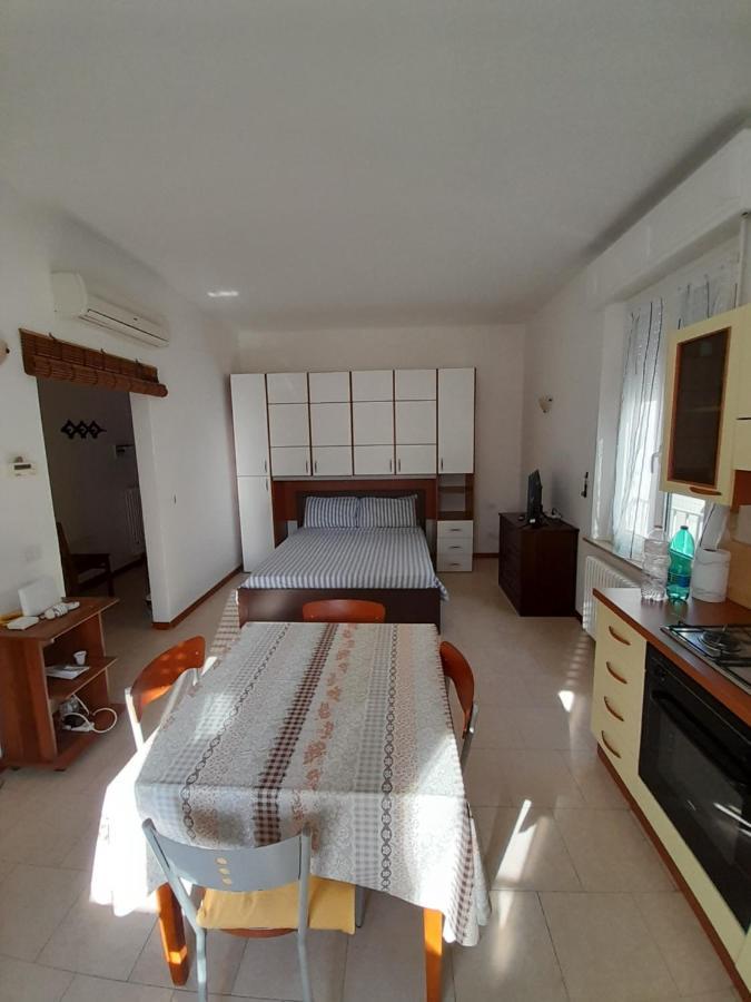 Apartamento Breve Ristoro Parma Exterior foto